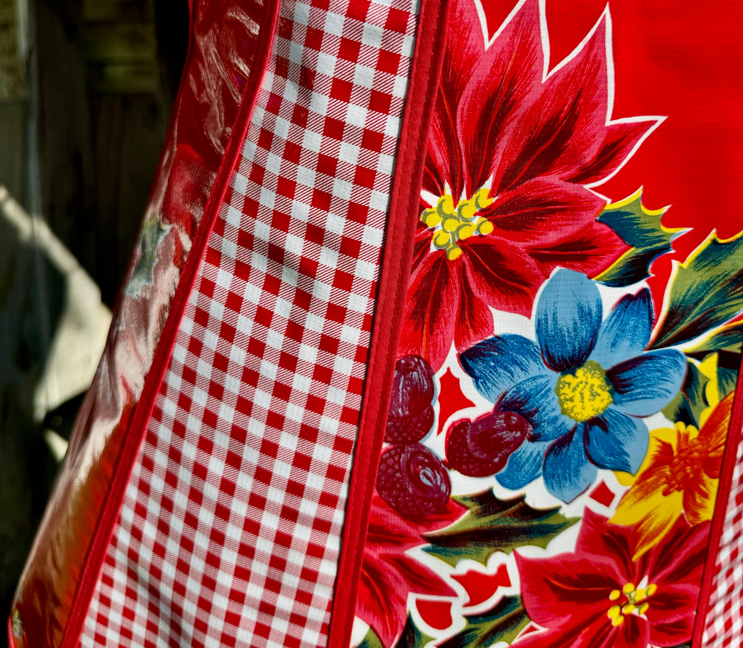 Red Vintage Christmas Retro Oilcloth Apron