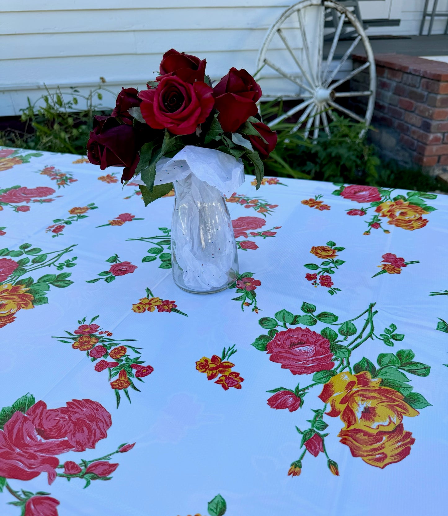 White Roses Oilcloth Tablecloths