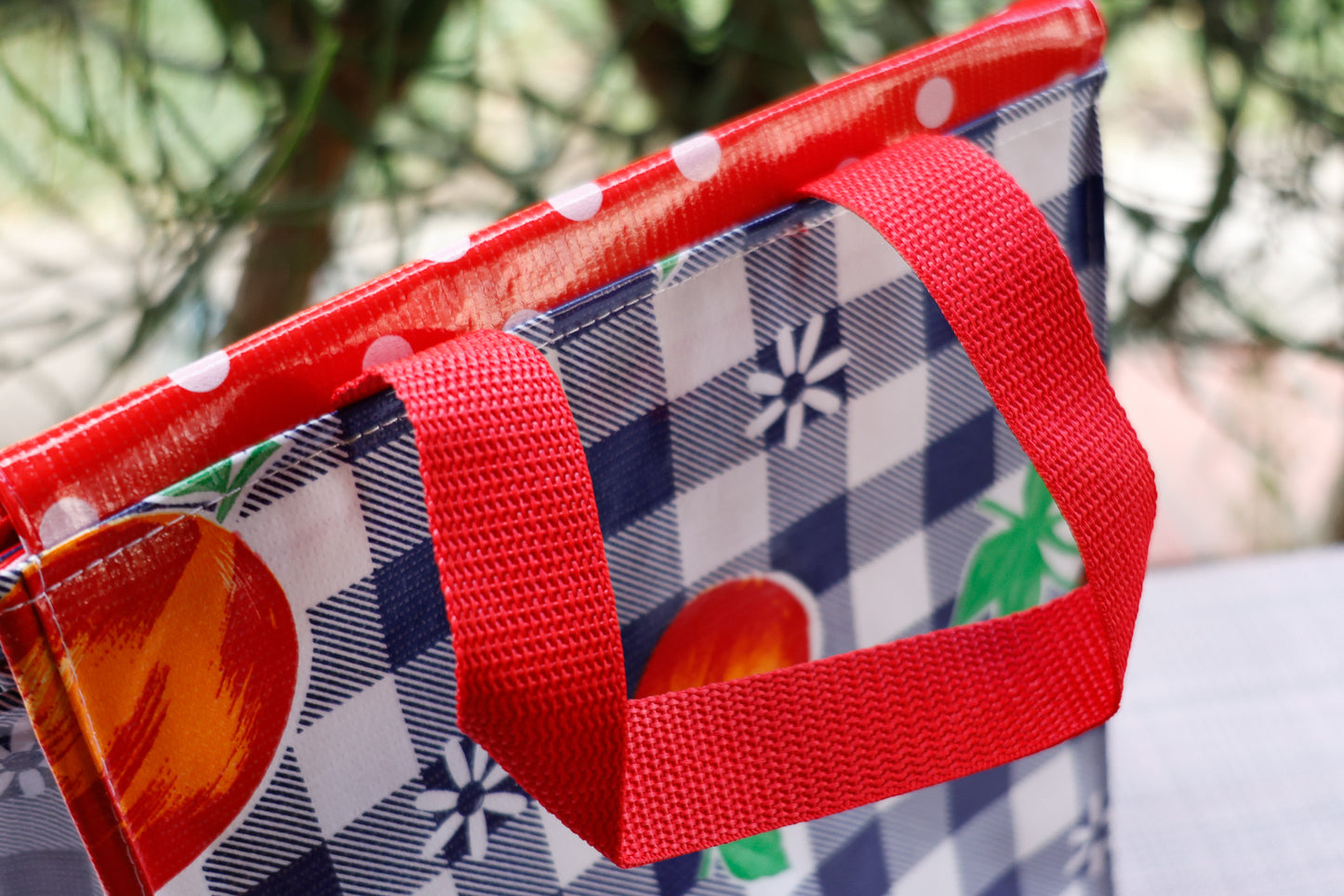 Oilcloth Insulated Lunch Bag - Blue Cafe Check with Fruit