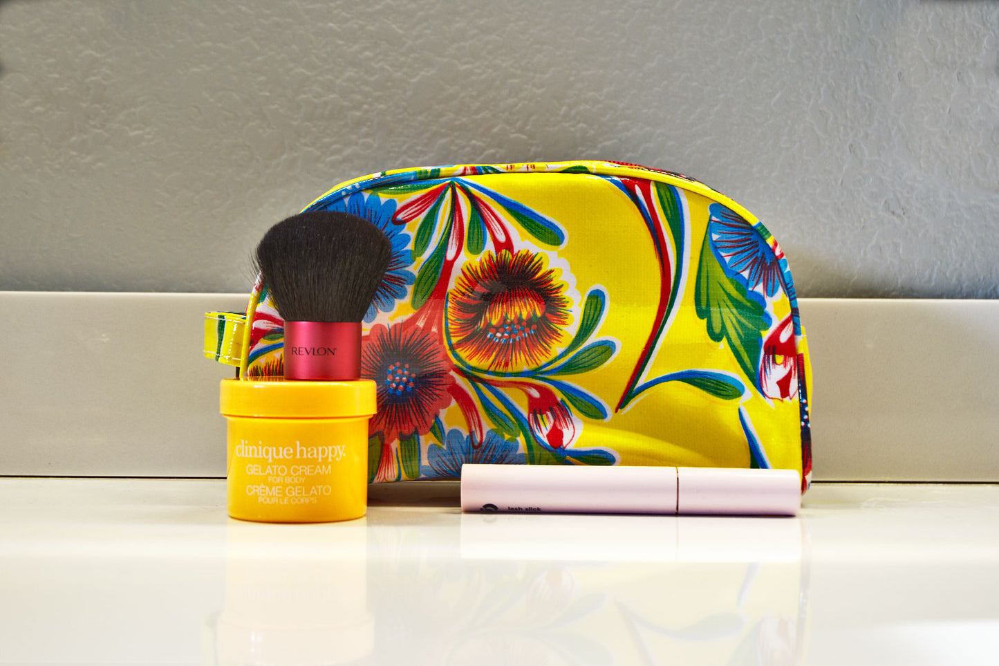 Yellow Spring Bloom Oilcloth Combination Set - Small Cosmetic Bag & Small Pouch