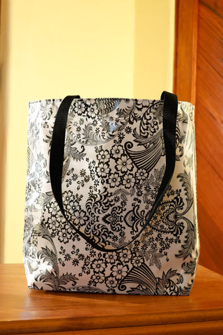 Reversible Oilcloth Totebag - Black and White Toile with Pink or Black ...