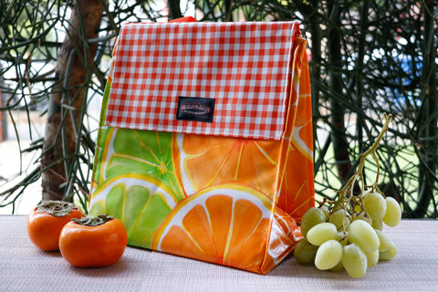 Oilcloth Insulated Lunch Bag - Citrus Spill